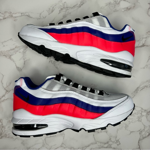 Nike Air Max 95 🍒 - Picture 9 of 15